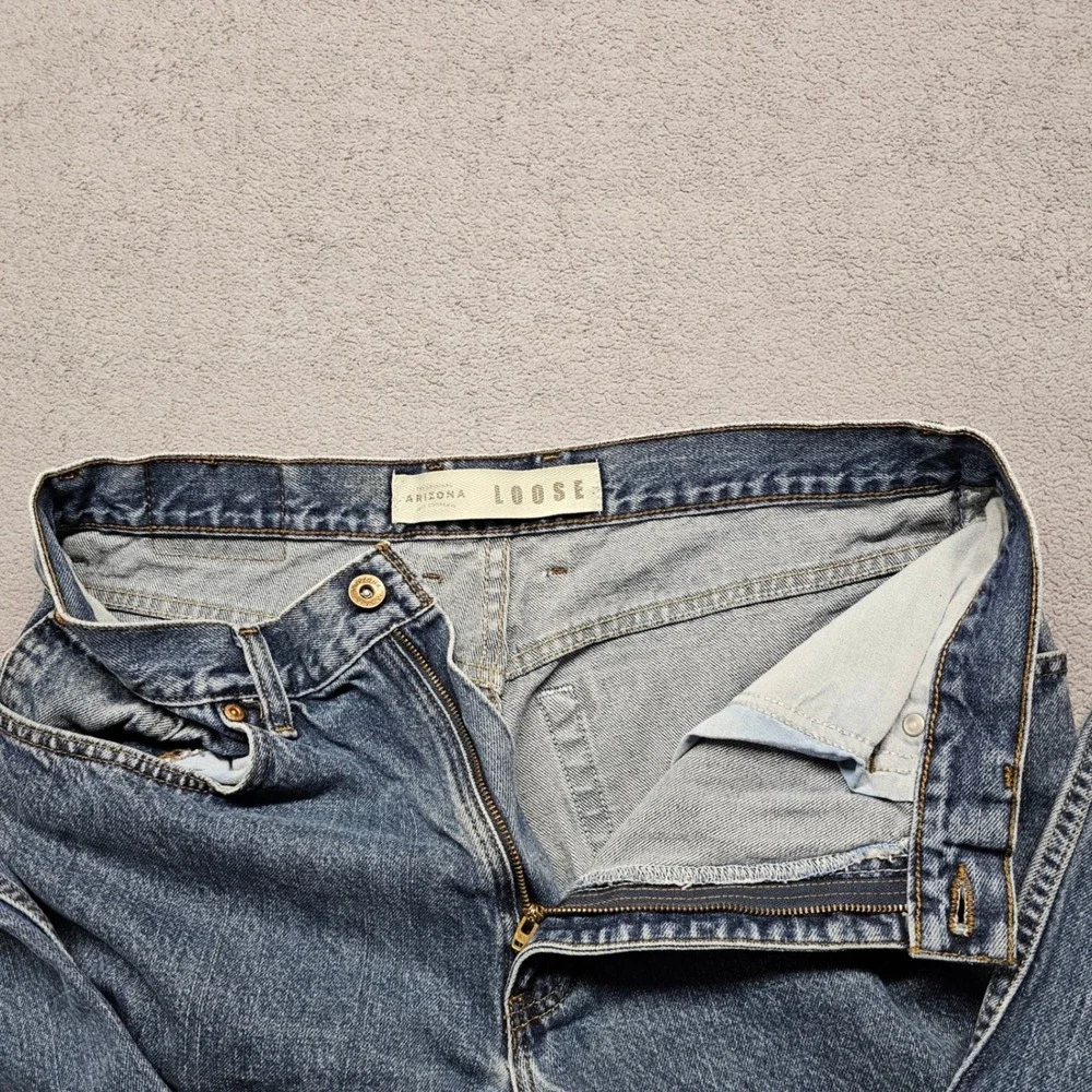Arizona Jeans Mens 32x29 Blue Denim Medium Wash Loose Fit Grunge Straight Leg